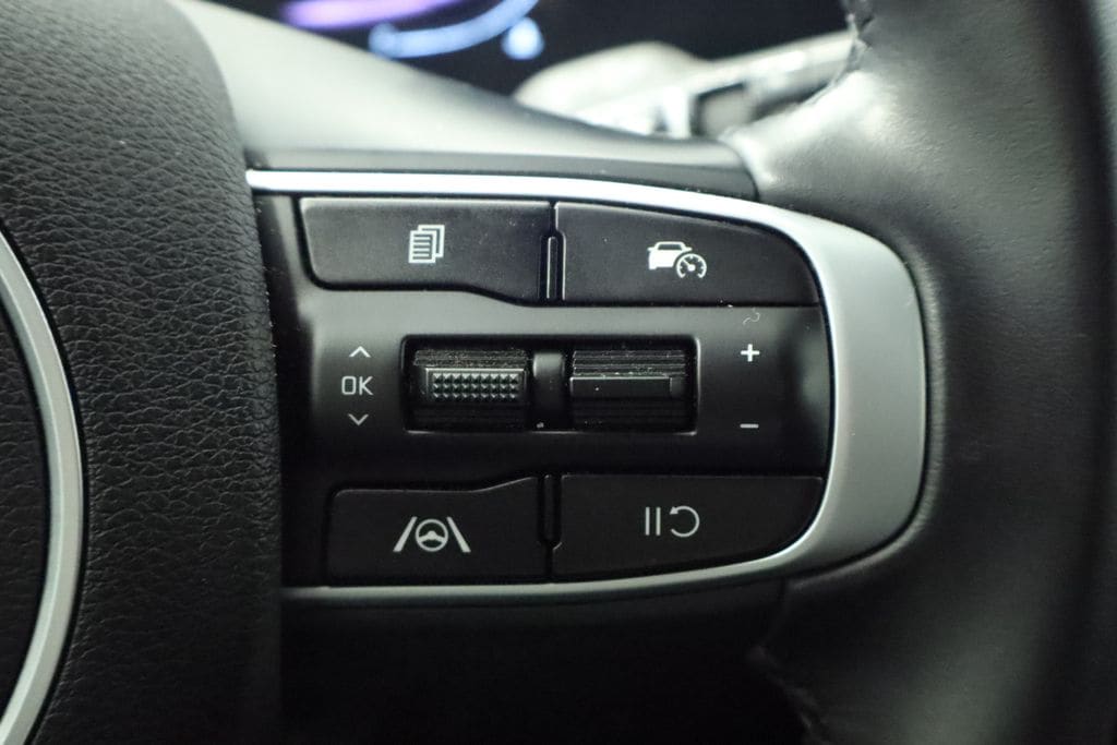 Thumbnail: 2023 Kia Sportage - 32