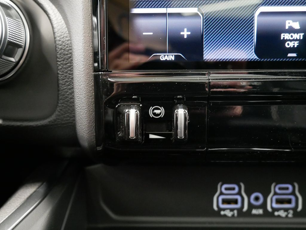 Thumbnail: 2025 RAM 1500 - 48