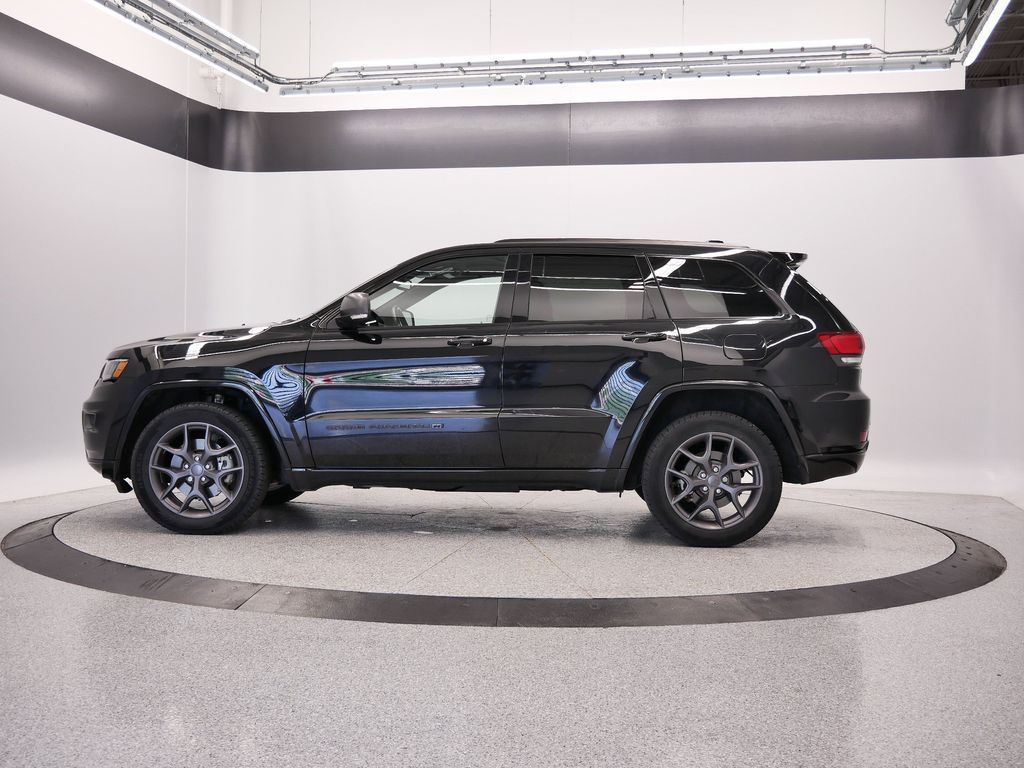Thumbnail: 2021 Jeep Grand Cherokee - 2