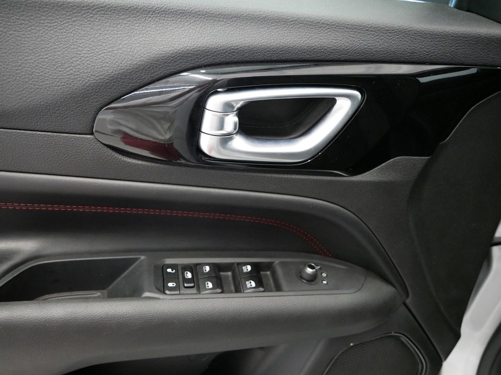 Thumbnail: 2024 Jeep Compass - 20