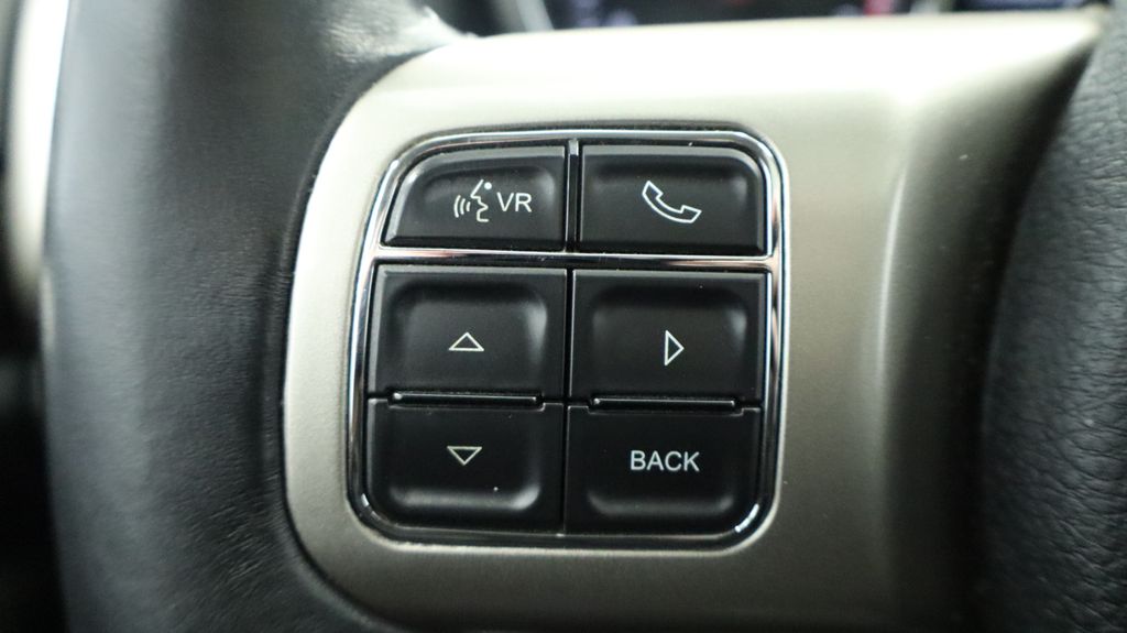 Thumbnail: 2012 Jeep Grand Cherokee - 30