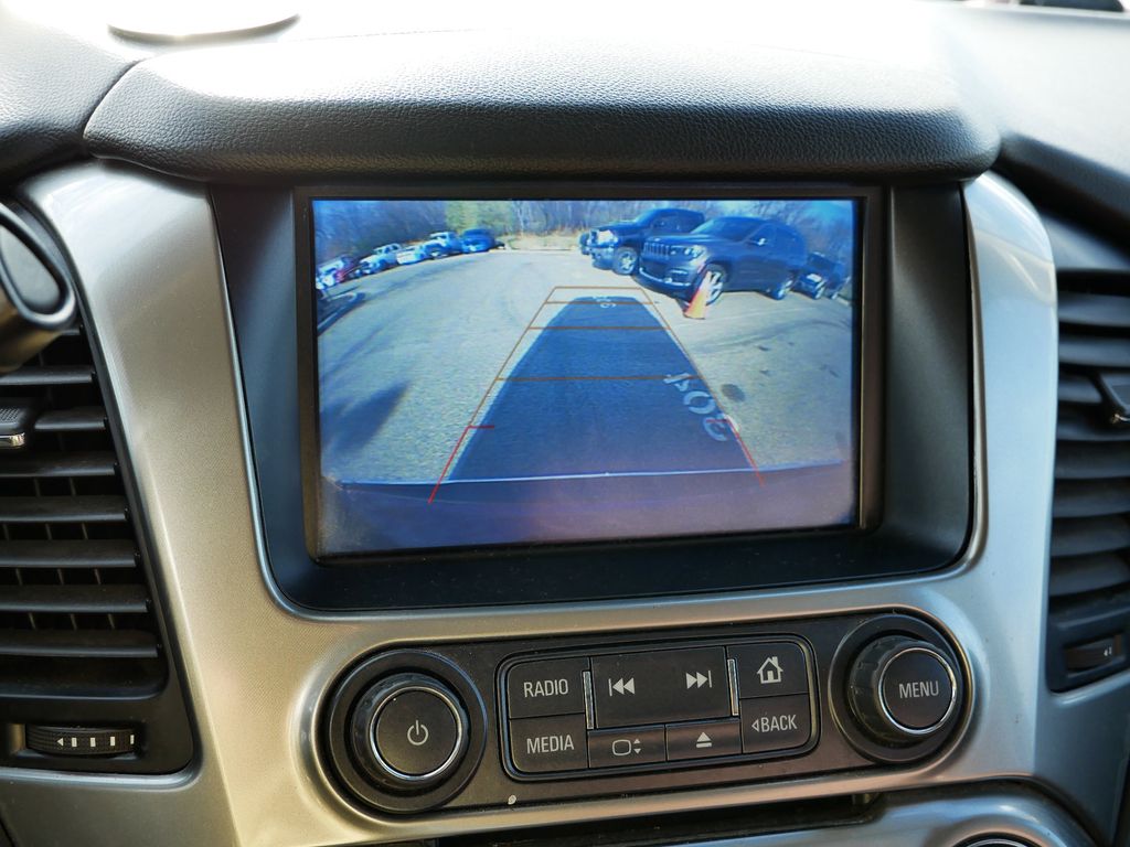 Thumbnail: 2020 Chevrolet Tahoe - 37