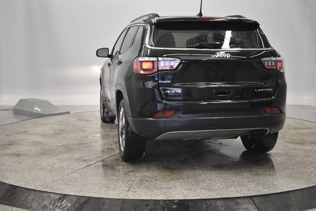 Thumbnail: 2019 Jeep Compass - 3