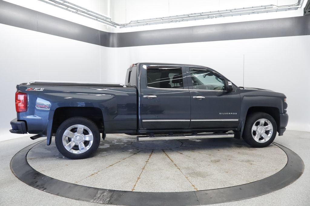 Thumbnail: 2017 Chevrolet Silverado 1500 - 8