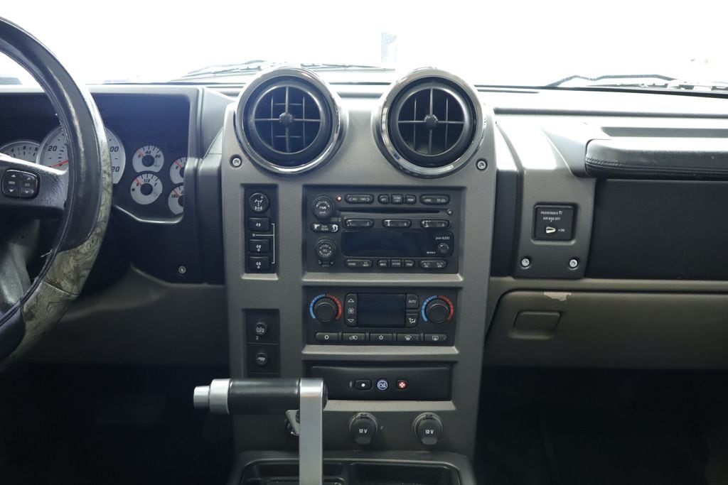 Thumbnail: 2004 Hummer H2 - 23