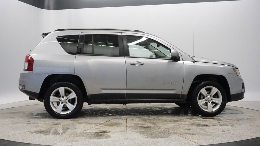 Thumbnail: 2014 Jeep Compass - 7