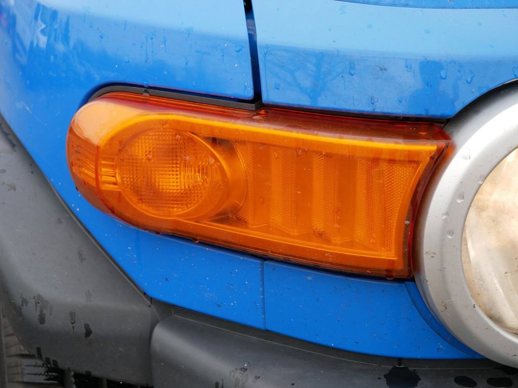 Thumbnail: 2007 Toyota FJ Cruiser - 17