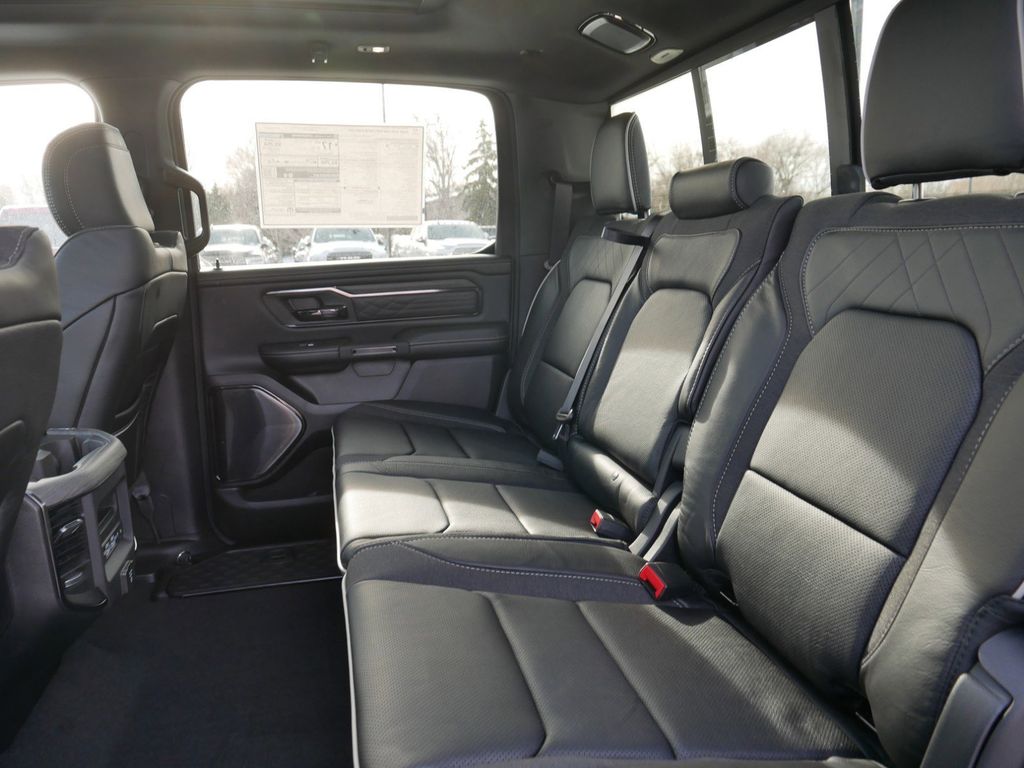 Thumbnail: 2025 RAM 1500 - 29