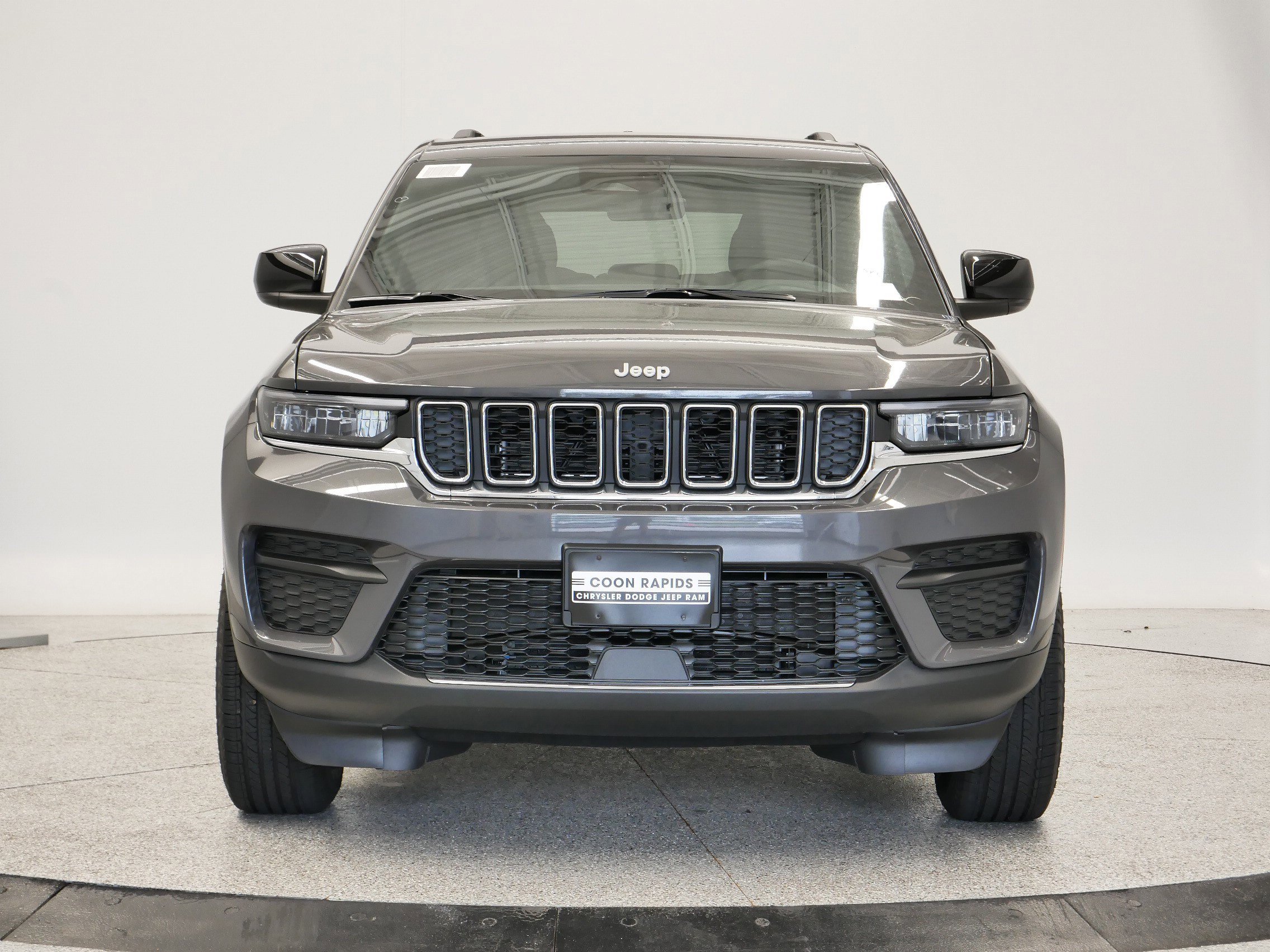 Thumbnail: 2025 Jeep Grand Cherokee - 10