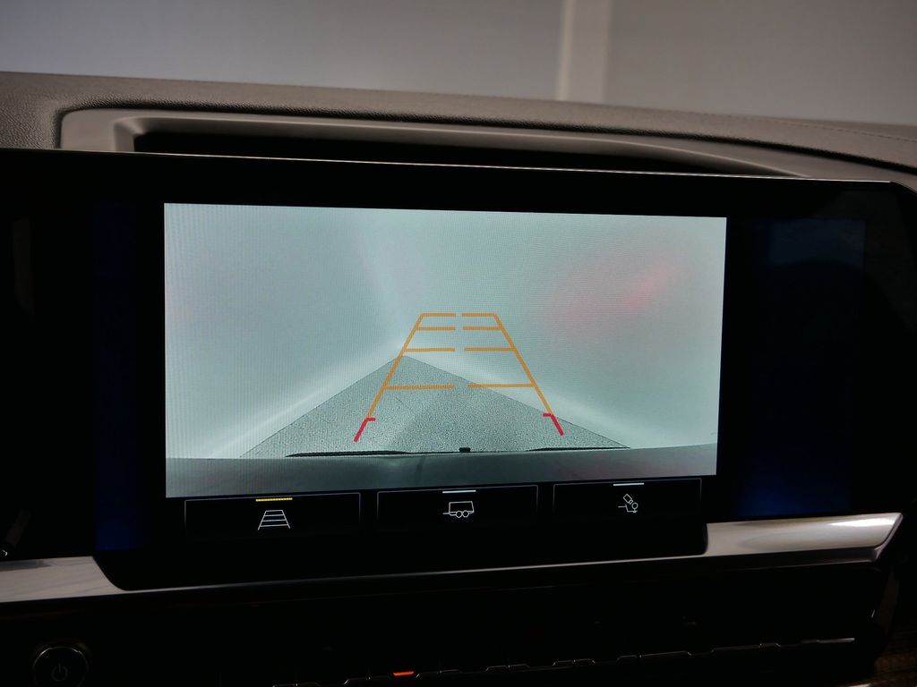 Thumbnail: 2022 Chevrolet Silverado 1500 - 29