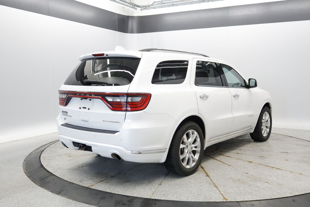 Thumbnail: 2018 Dodge Durango - 6