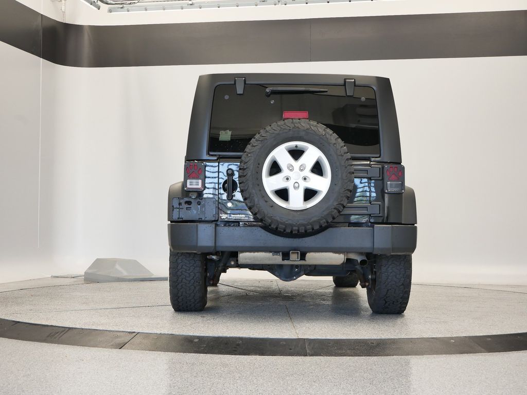 Thumbnail: 2017 Jeep Wrangler - 4