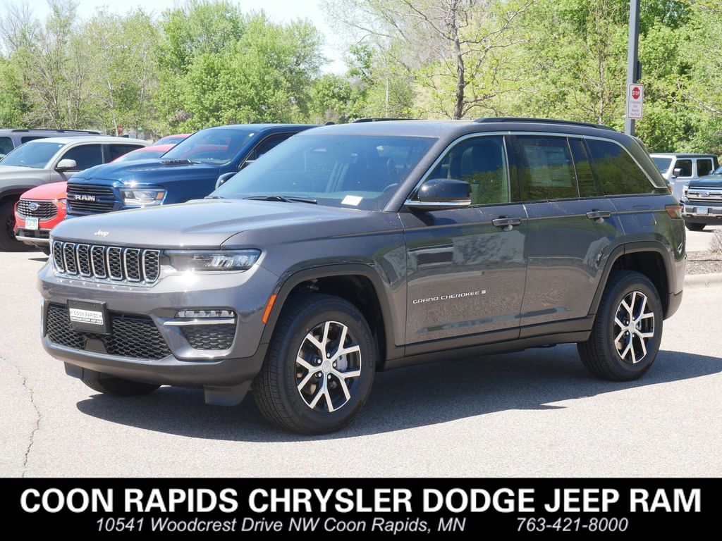 Thumbnail: 2025 Jeep Grand Cherokee - 1
