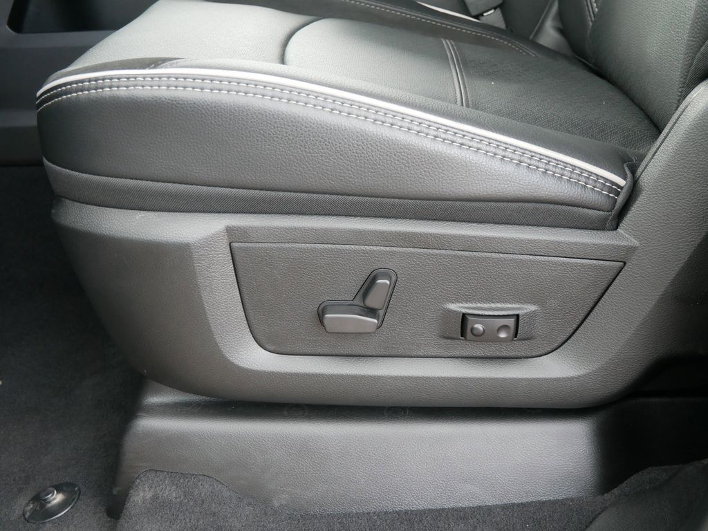 2025 RAM 2500 Laramie 30