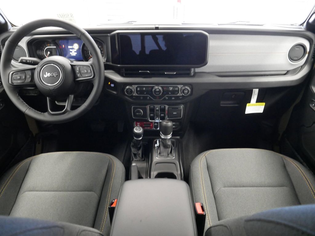 Thumbnail: 2025 Jeep Gladiator - 6