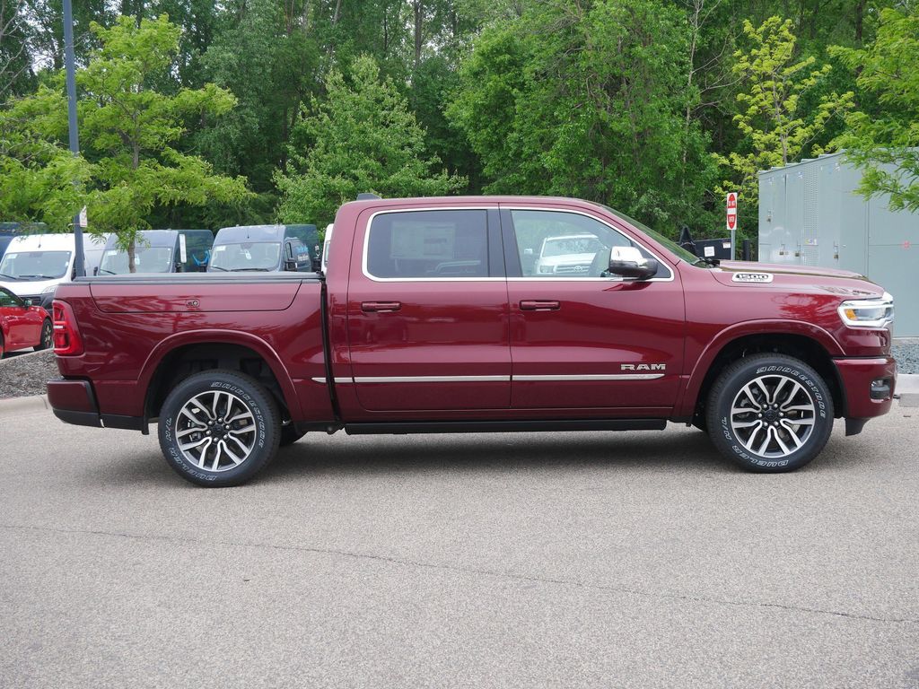 Thumbnail: 2025 RAM 1500 - 9