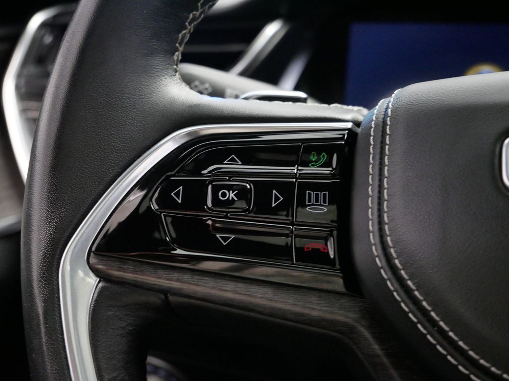 Thumbnail: 2022 Jeep Grand Cherokee - 25