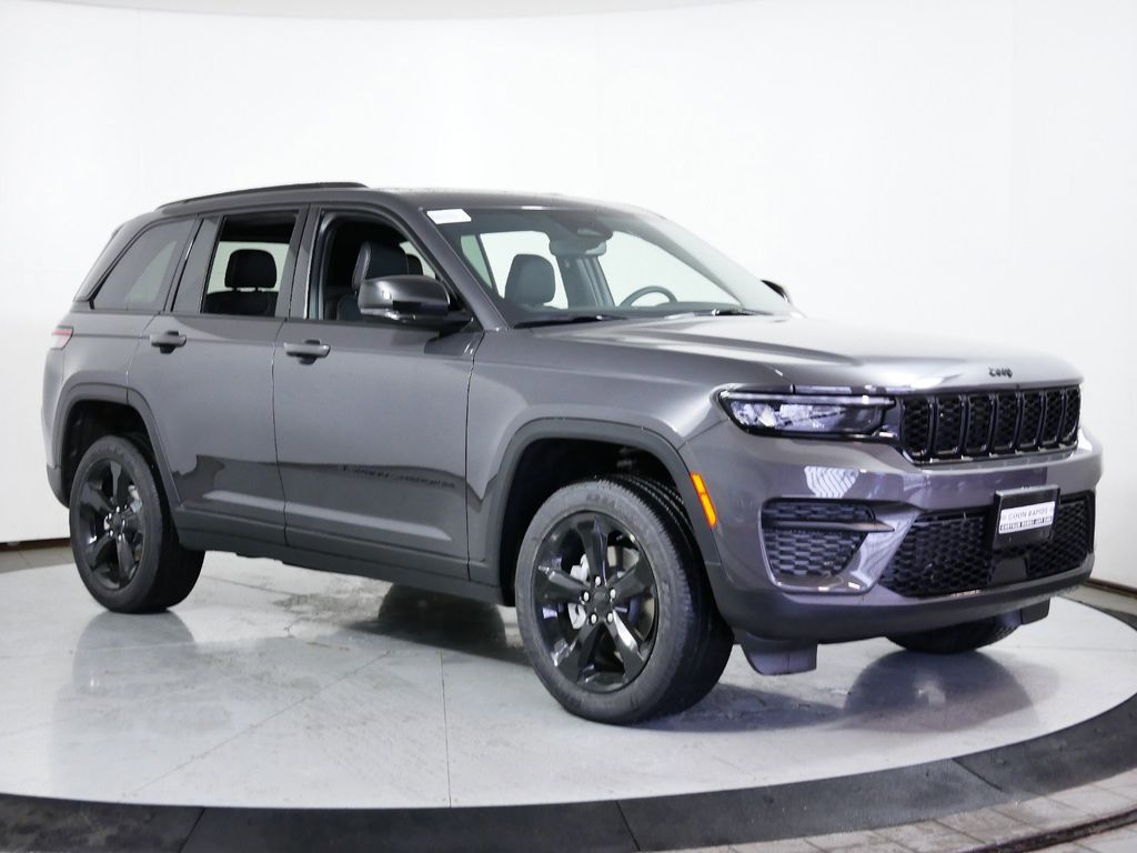 Thumbnail: 2024 Jeep Grand Cherokee - 2