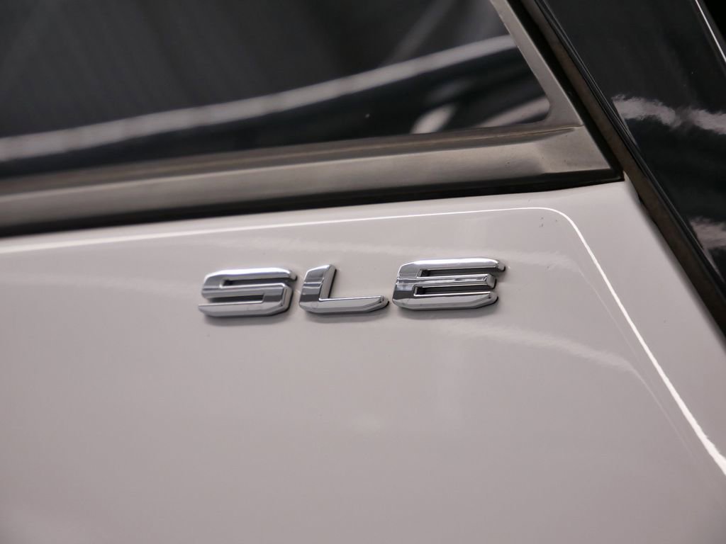 Thumbnail: 2023 GMC Terrain - 21