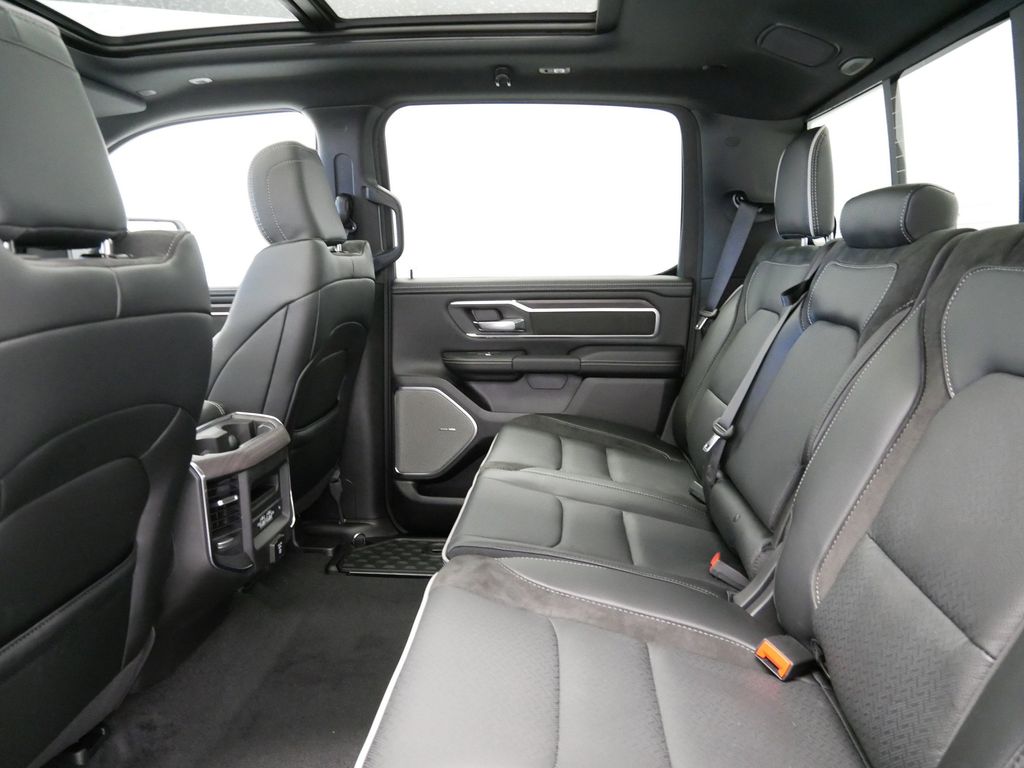 Thumbnail: 2025 RAM 1500 - 28