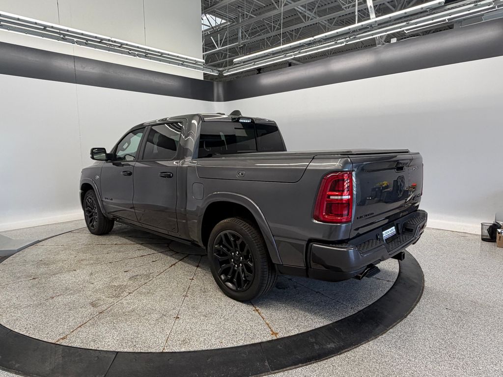 Thumbnail: 2026 RAM 1500 - 9