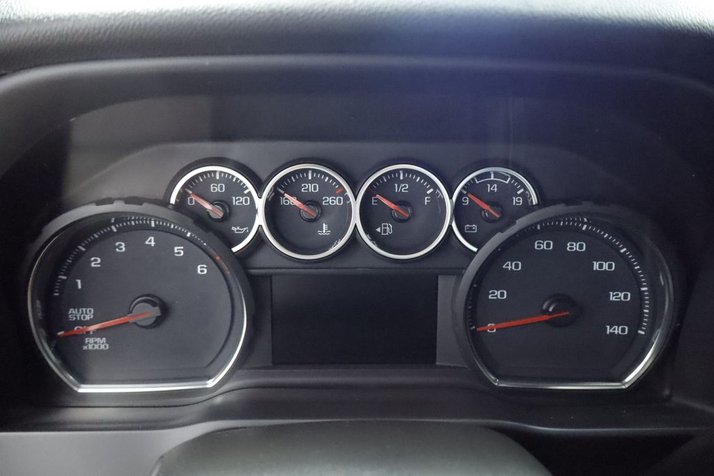 Thumbnail: 2021 Chevrolet Silverado 1500 - 22