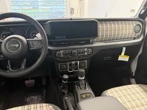 Thumbnail: 2026 Jeep Wrangler - 9