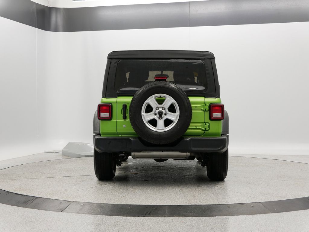 Thumbnail: 2019 Jeep Wrangler - 33