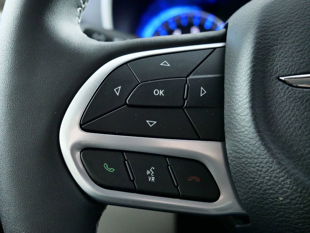 Thumbnail: 2024 Chrysler Pacifica - 39