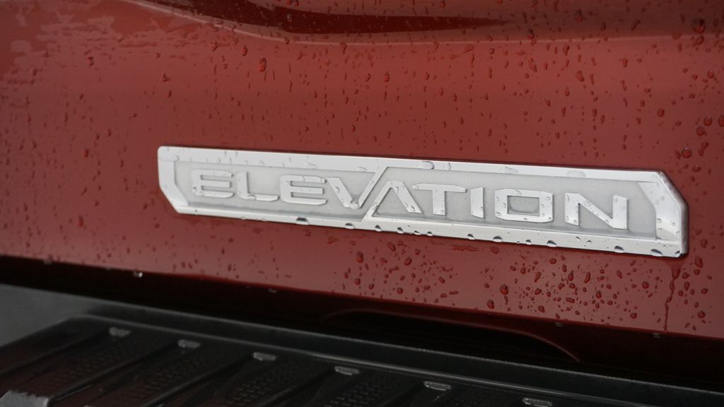 Thumbnail: 2024 GMC Sierra 1500 - 23