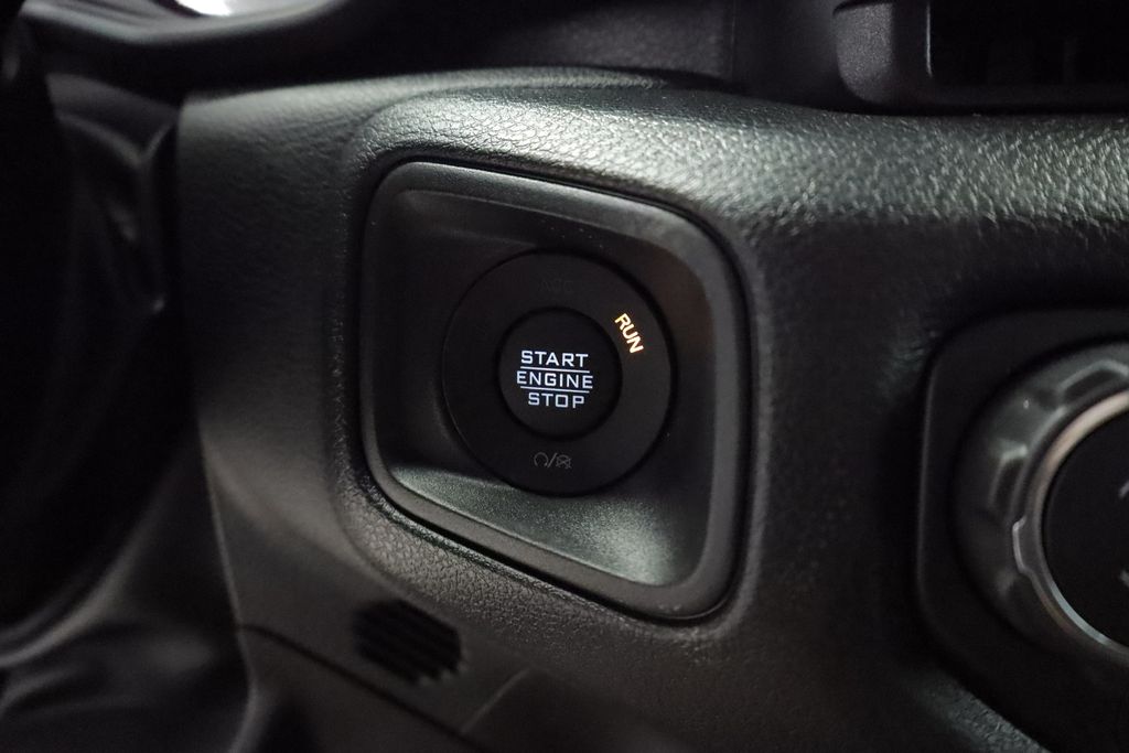 Thumbnail: 2026 Jeep Wrangler - 18