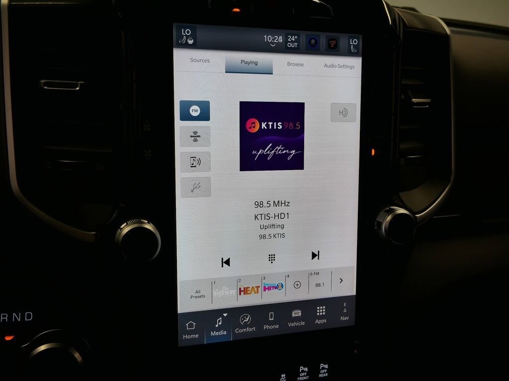 Thumbnail: 2026 RAM 1500 - 42