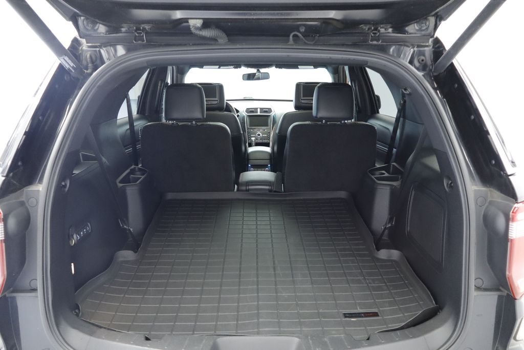 Thumbnail: 2016 Ford Explorer - 19
