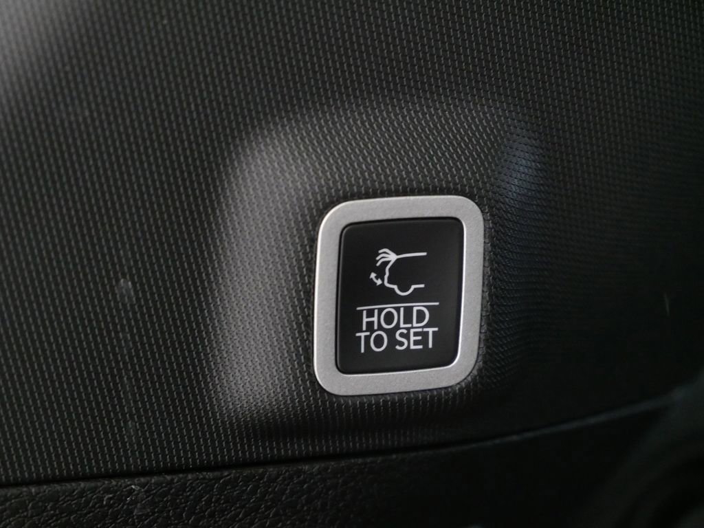 2025 Jeep Grand Cherokee Limited Edition 28