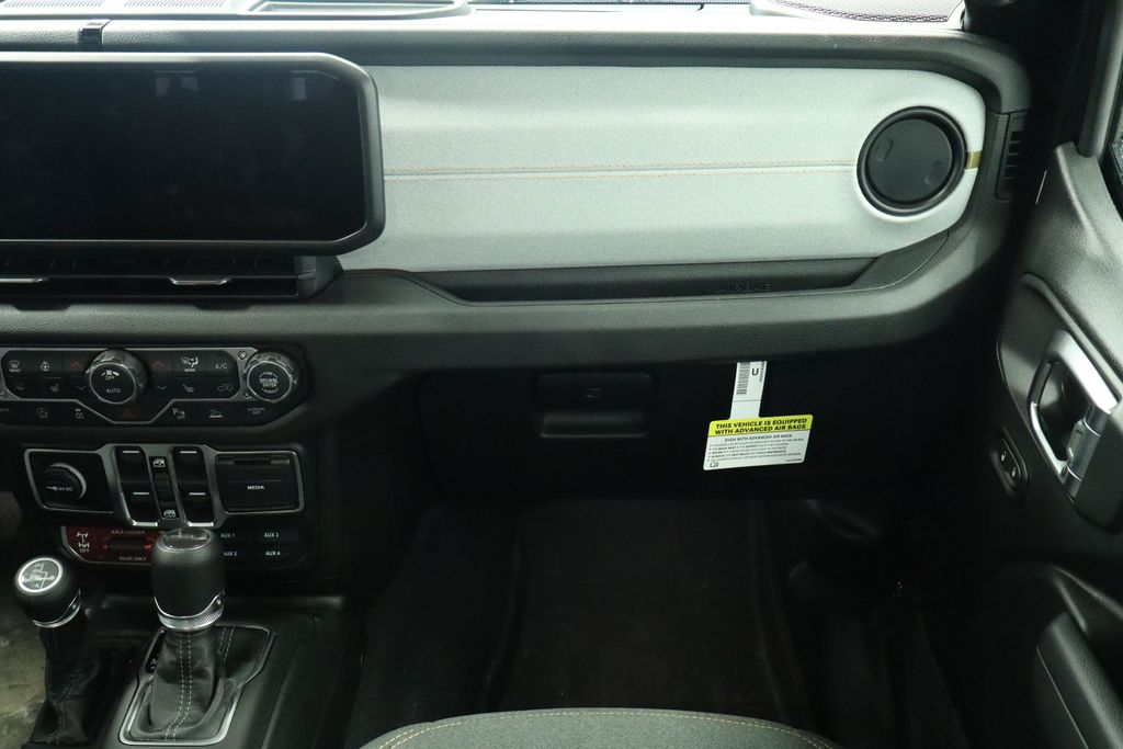 Thumbnail: 2026 Jeep Gladiator - 30