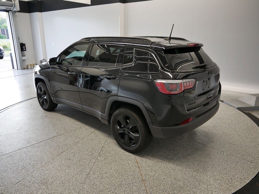 Thumbnail: 2020 Jeep Compass - 23