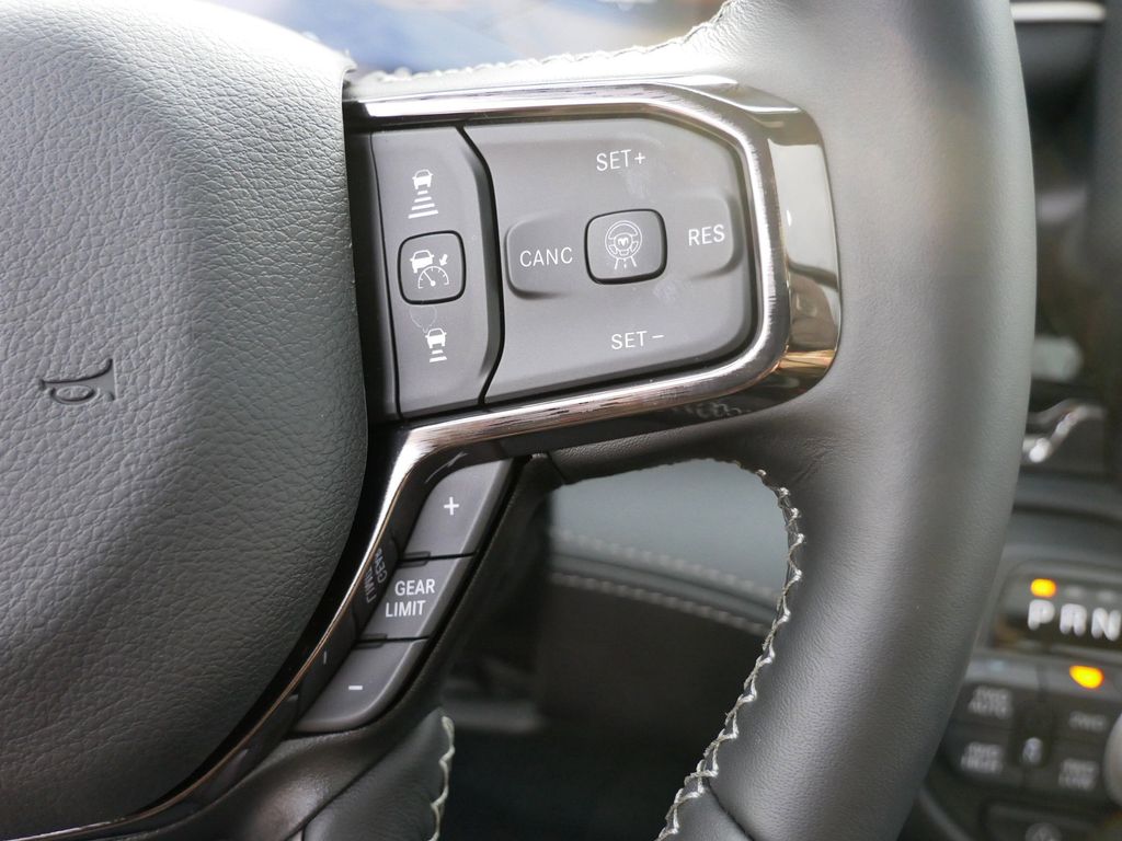 Thumbnail: 2026 RAM 1500 - 39