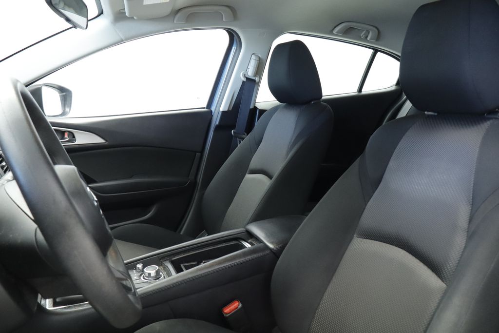 Thumbnail: 2017 Mazda Mazda3 - 24