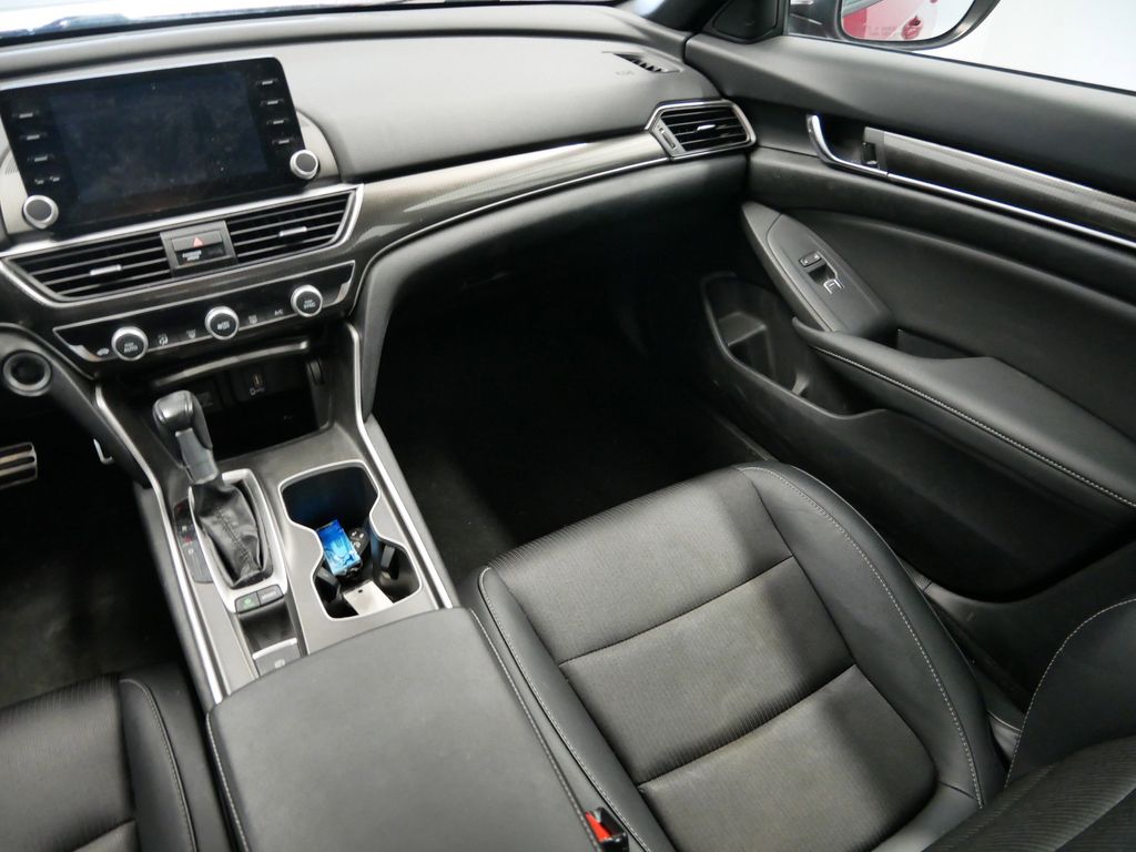 Thumbnail: 2019 Honda Accord - 26