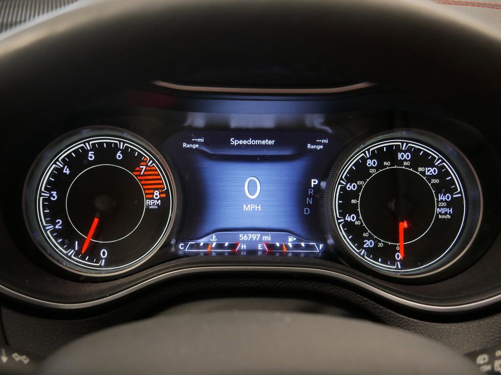 Thumbnail: 2022 Jeep Cherokee - 31