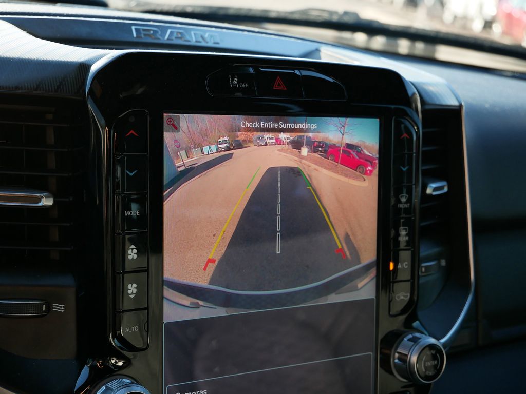 Thumbnail: 2025 RAM 1500 - 29