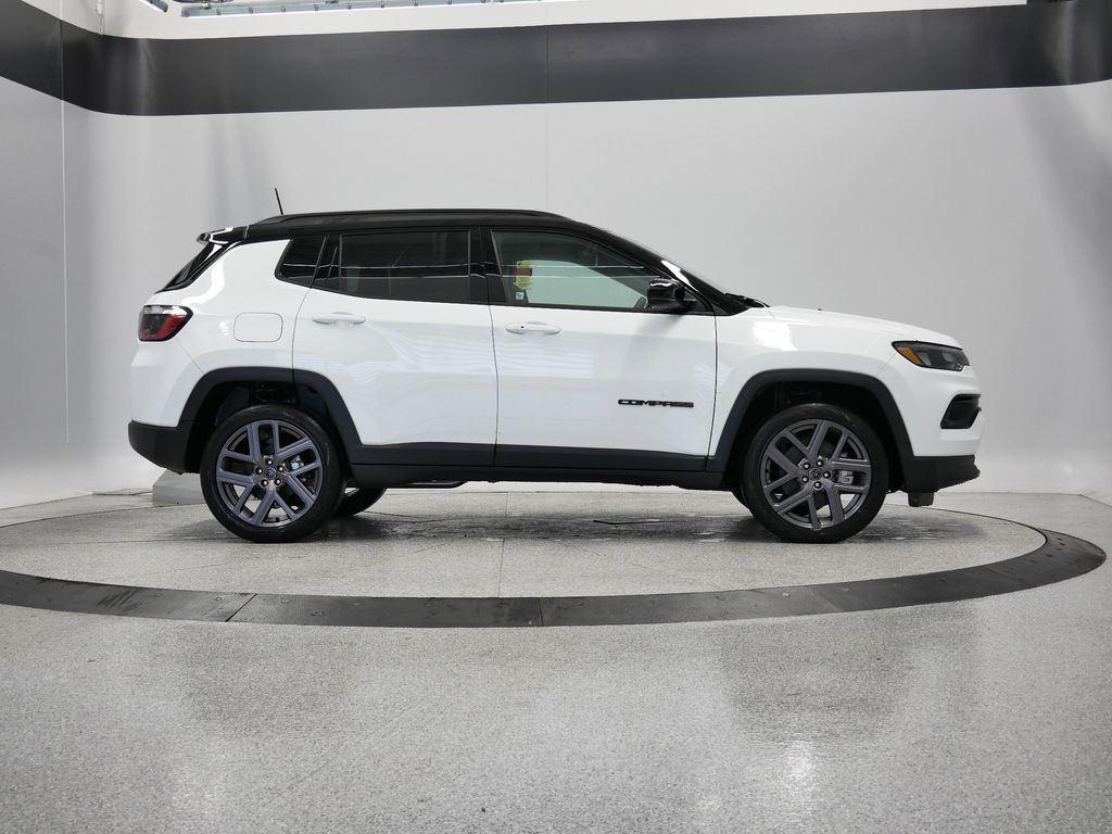 Thumbnail: 2026 Jeep Compass - 45