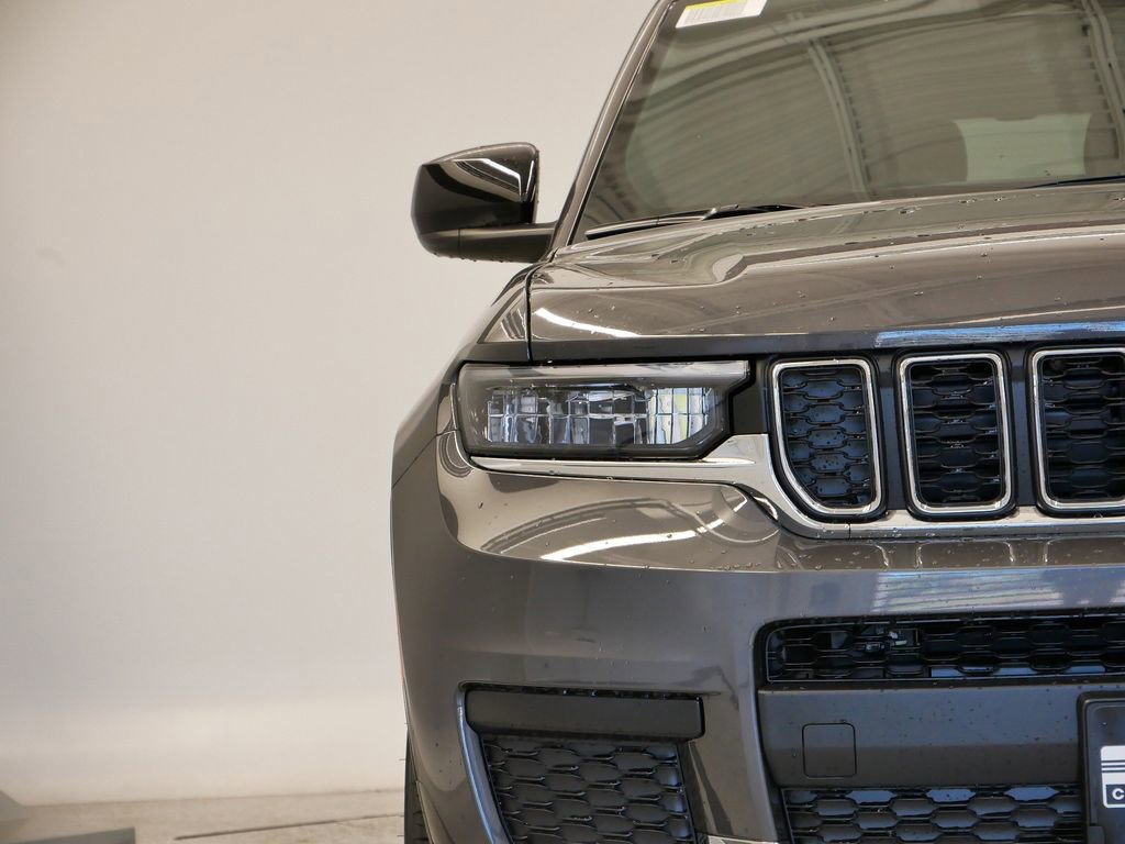 Thumbnail: 2025 Jeep Grand Cherokee L - 50