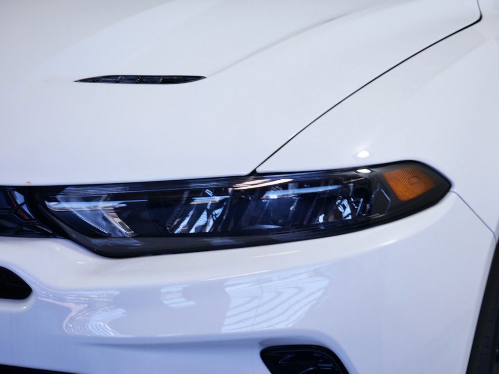 Thumbnail: 2024 Dodge Hornet - 21