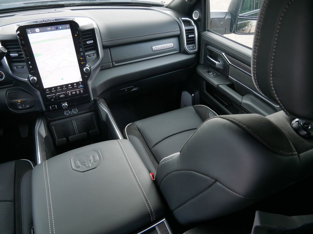 2025 RAM 2500 Laramie 26