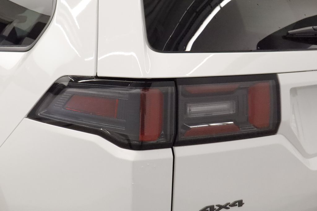 Thumbnail: 2026 Jeep Cherokee - 15