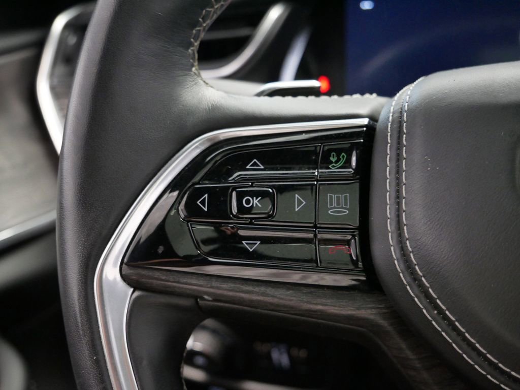 Thumbnail: 2022 Jeep Grand Cherokee - 29