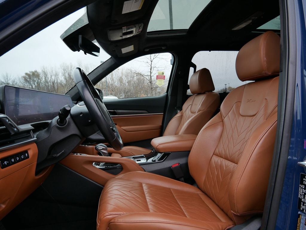 Thumbnail: 2024 Kia Telluride - 3