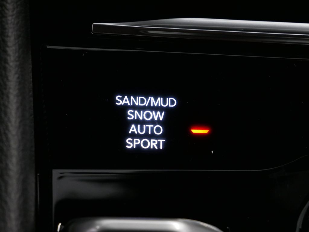 Thumbnail: 2025 Jeep Grand Cherokee - 38