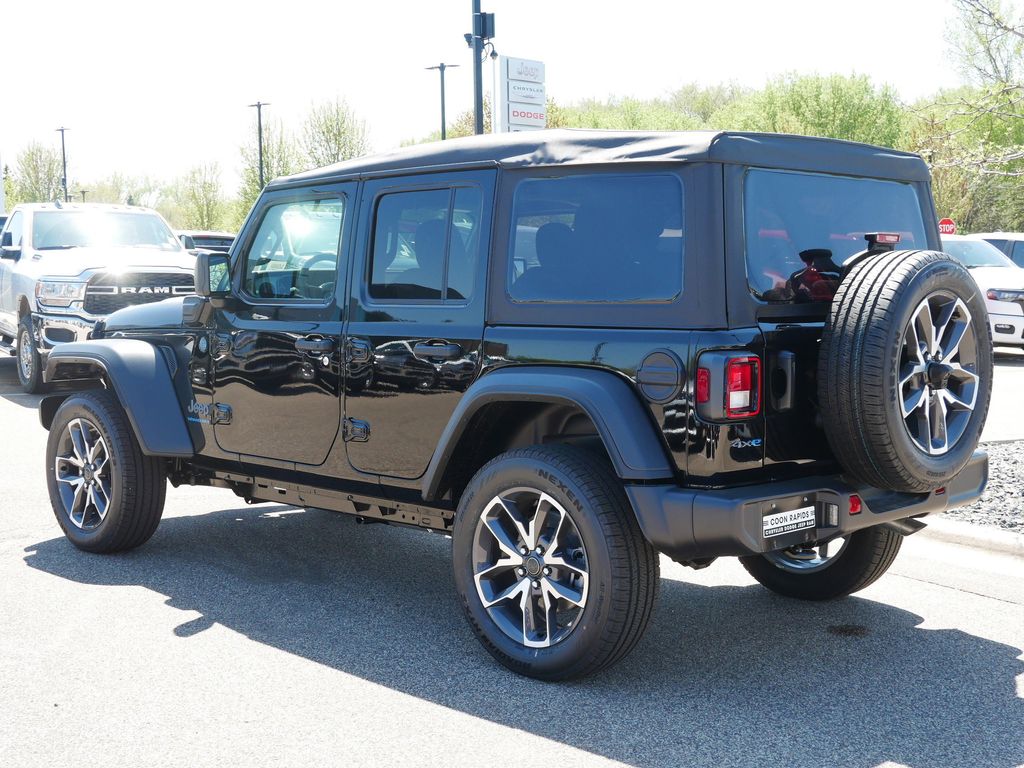 2025 Jeep Wrangler Sport 4xe 13